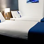 纽约快捷假日酒店 3*