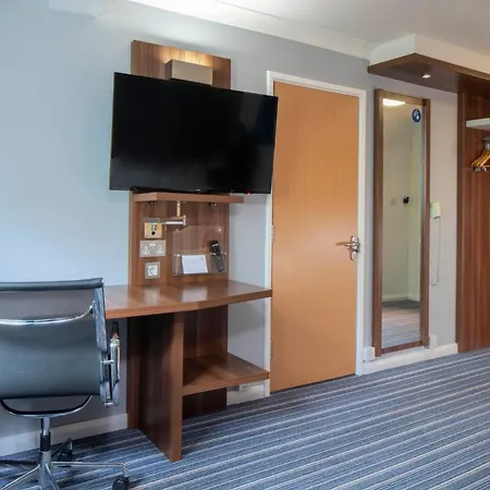 Express By Ihg 3*