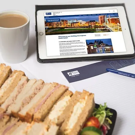 Express By Ihg Hotel 3*