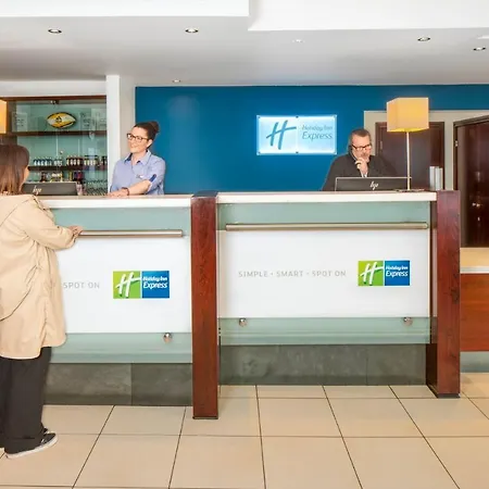 Hotel Express By Ihg