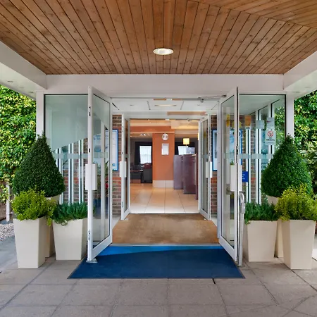 Express By Ihg 3* York