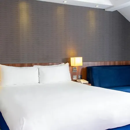Express By Ihg 3*