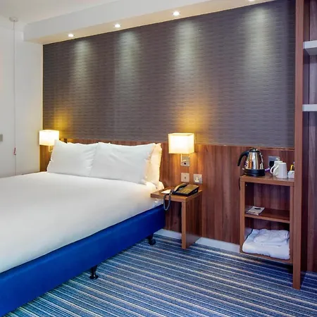 Express By Ihg 3*