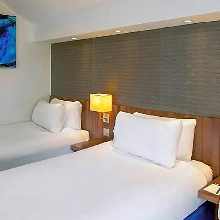 Hotel Express By Ihg