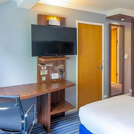 Express By Ihg 3*