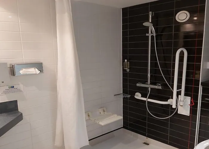 Express By Ihg 3* York