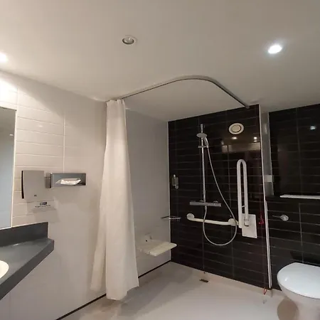 Express By Ihg 3* York