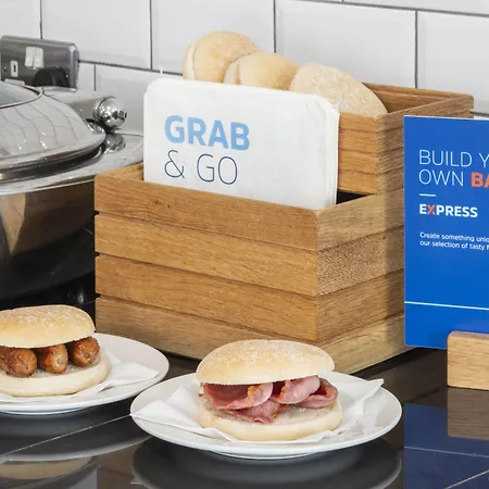 ホリデイ エクスプレス 3* ヨーク