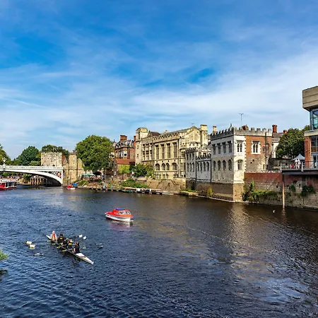 Hotel Express By Ihg York